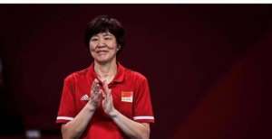 或胜安家杰女排新帅脱颖而出！郎平2嫡系16年没熬出头，最佳人选仅剩1根独苗女排选