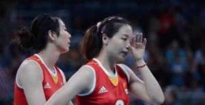 女排赢家！她是冠军、高管、辣妈、吸金王，老公颜值爆表！