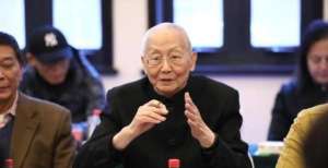 体育之光——魏纪中先生刚度过85周岁生日，他是江苏排球先驱