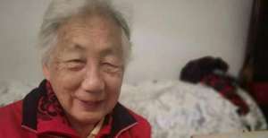 68年前的女排首任罗真：“贺老总指导我们打排球”
