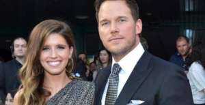 《星球战：天行者的崛起》 明星冲进首映